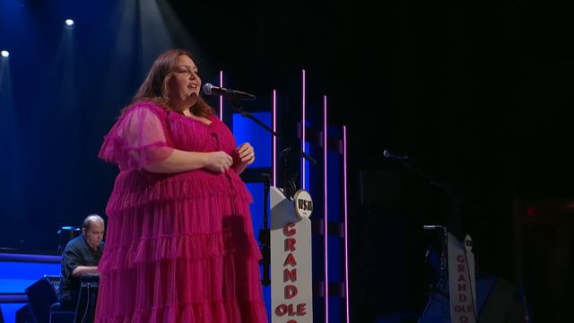 Chrissy Metz - Learning to Be Brave - Live from the Grand Ole Opry смотреть онлайн