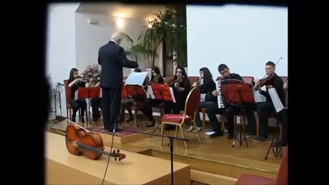 Muzicka skola Andre Navarra- orkestar "Crnogorski gudaci" смотреть онлайн