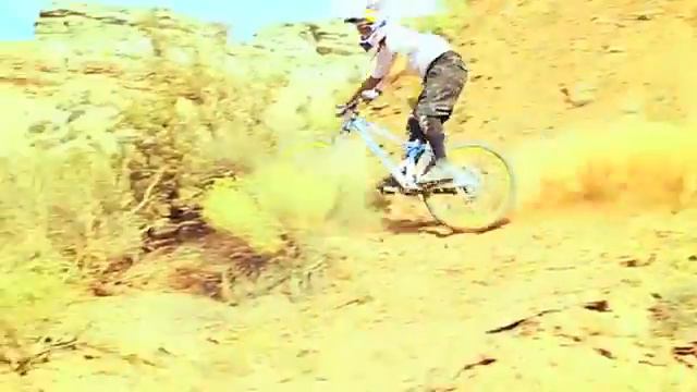 INTO THE DUST - ANDREU LACONDEGUYS MEMORIES [HD]