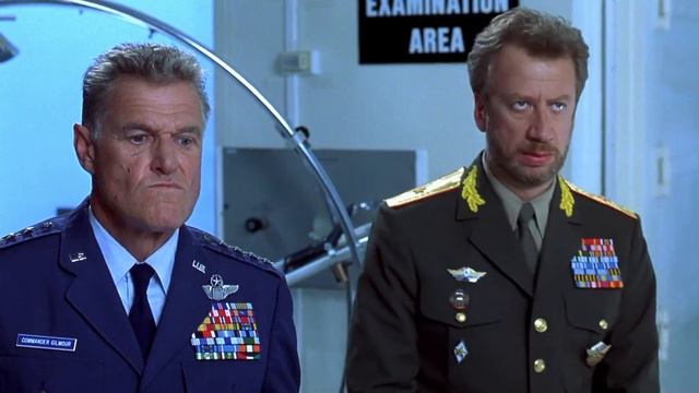 Austin Powers cerdos capitalistas смотреть онлайн