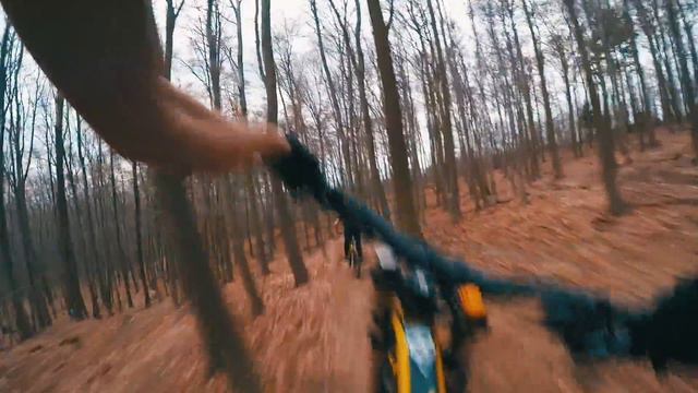 FIRST DOWNHILL RIDES of 2017 | Luis Gerstner смотреть онлайн
