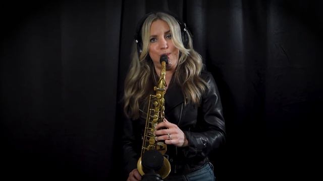 Karla Sax - Total Eclipse of the Heart (Bonnie Tyler Cover) смотреть онлайн