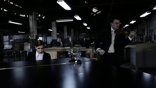 Juliana D'Agostini Emmanuele Baldini por Estúdio Thiago Drummond смотреть онлайн