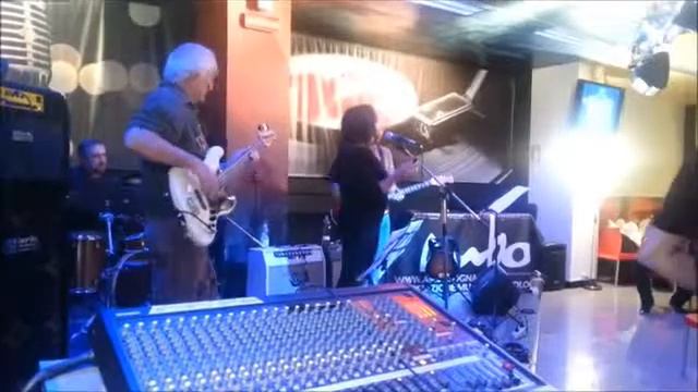 Jam RockCafè смотреть онлайн