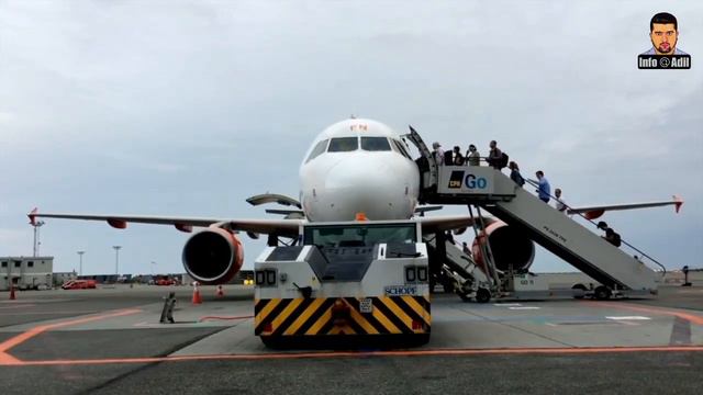 Why Planes And Birds Can't Fly Over The Holy Kaaba? || خانہ کعبہ کے اوپر سے جہاز کیوں نہیں اڑتے؟ смотреть онлайн