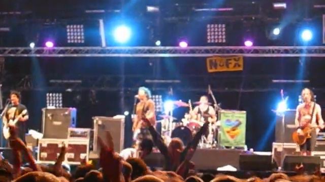 NoFX Live@Cabaret Vert 2011 смотреть онлайн