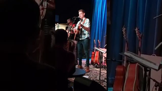 Michael Grabner and Brad Bordini Blues Song смотреть онлайн