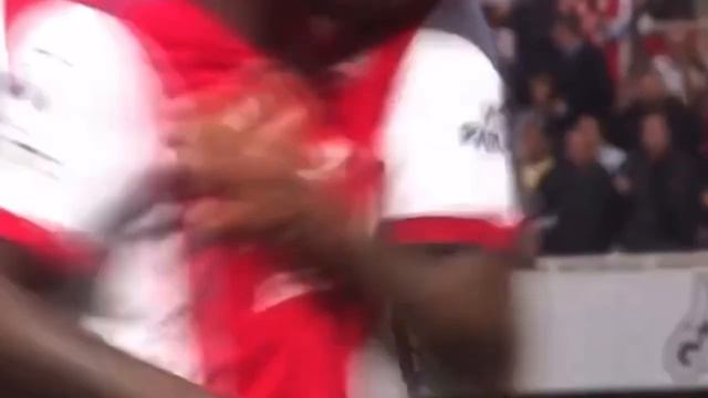 Ramsdale Celebrates In Front Of Bruno Fernandes After Penalty Miss