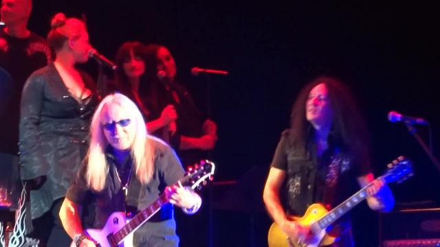 July Morning - Mick Box & Bernie Shaw from Uriah Heep, Rock meets Classic Berlin 2014 смотреть онлайн