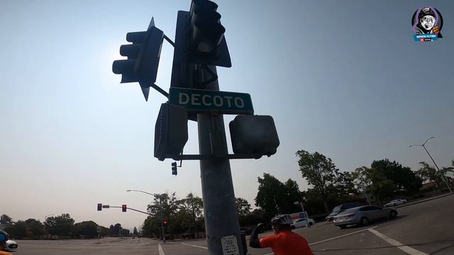 QUARRY LAKES Regional Recreation Area ( Helmet Is A Must )