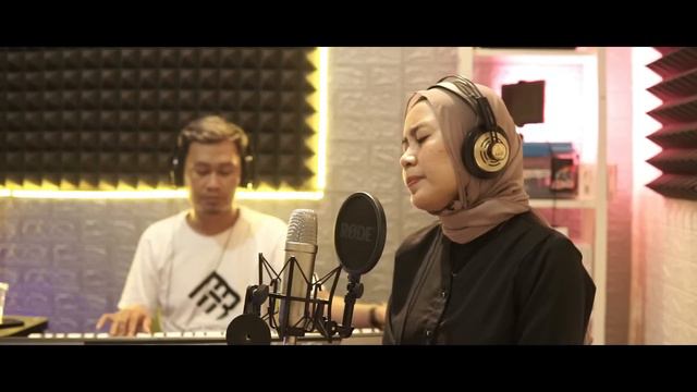 REWENI DAENG - Cipt.Aan Dinata | Putri Alfi ( Cover )