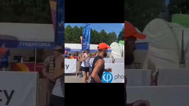 Планируя пробежать свой первый марафон за определённое время,мало кто верил. Угадай время (42,195м)