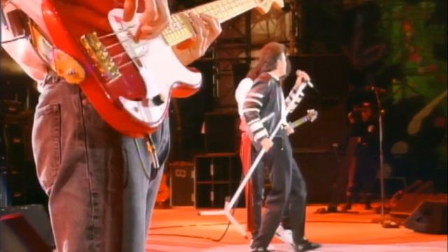 The Freddie Mercury Tribute Concert but it's just focus on John Deacon смотреть онлайн