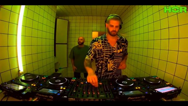 https://www.youtube.com/channel/UCbNfGLQnNWPDal0NQ5CkkkQ смотреть онлайн