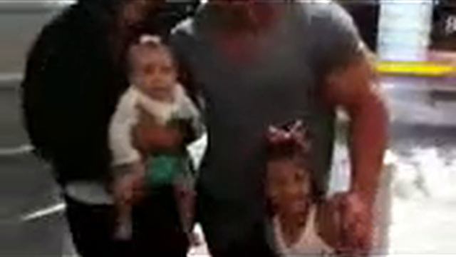 Jay cutler wife YouTube смотреть онлайн