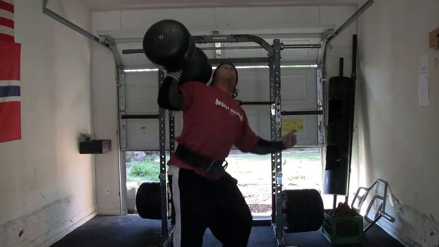 Desert Strength - Scott Porter - 175 Monster DB and 355 Farmers Walk смотреть онлайн