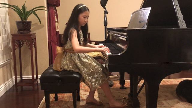 THIRD PRIZE: 2020 Competition by Composer-Asian Composer(Tan Dun),GroupII- Zoie Wang,11 Blue Nun смотреть онлайн