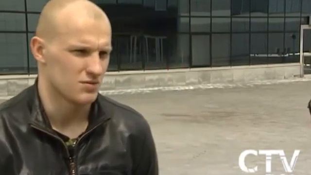 27.04.12 Горячий лёд (СТВ). Интервью Денисова смотреть онлайн