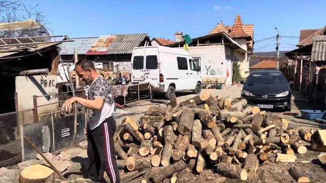 Am Sărit în Ajutorul Lu Dana