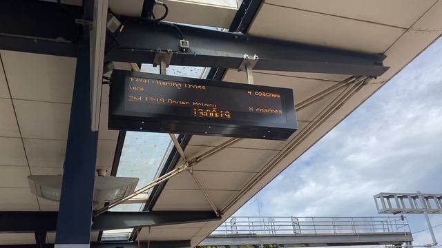 Anne announces the 13:00 Southeastern service to London Charing Cross - Platform 2 смотреть онлайн