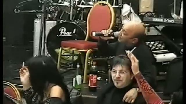 Serif Konjevic-rodi Me Majko Ponovo-uzivoooo