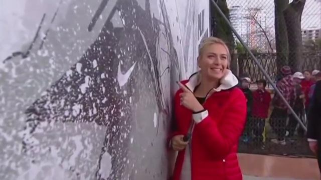 Maria Sharapova Reopens Childhood Tennis Court in Sochi смотреть онлайн