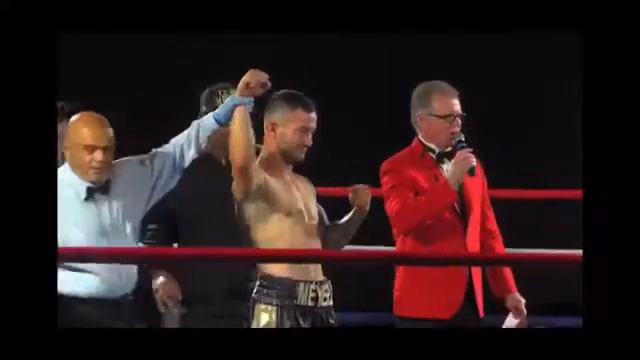 Michael Meyers Upcoming Boxing Star