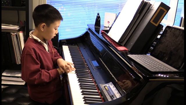 Daniel Zheng plays "Dew Drops" by David Karp NYSSMA Level 1 смотреть онлайн