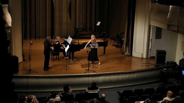 MŠ Josif Marinković Beograd / Shostakovich: 5 Pieces For 2 Violins And Piano (Prelude, Waltz, Polka