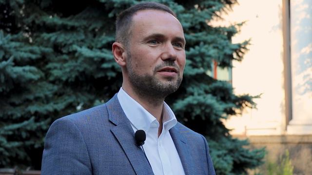 Сергій Миколайович Шкарлет вітає першокурсників НУ "Чернігівська політехніка" смотреть онлайн