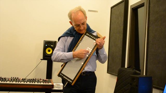 Roger Linn Linnstrument Demo смотреть онлайн