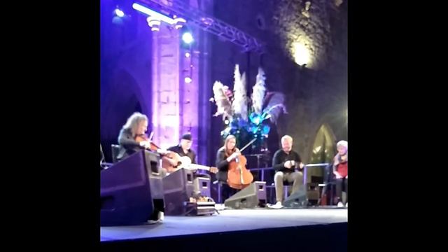 Martin Hayes, Dennis Cahill, Steve Cooney, Sile Denver, Kate Ellis, Cormac Begley & Sandy Silva. смотреть онлайн