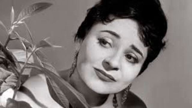 Victoria de los Angeles (soprano), Miguel Zanetti (piano) - La Tarara смотреть онлайн
