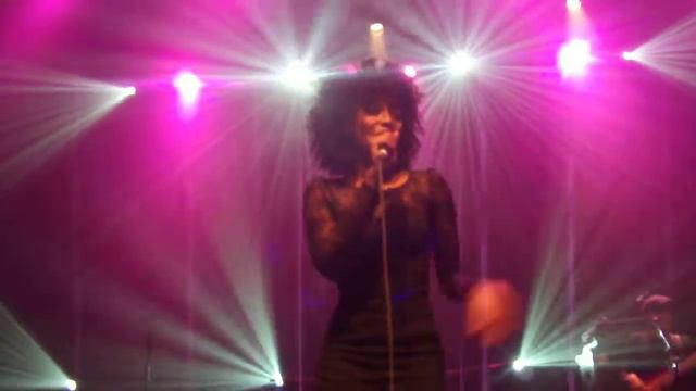 French Cancan - Inna Modja - NRJ Banque Pop Strasbourg 2013 смотреть онлайн