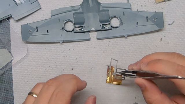 spitfire mk.VIII - 1/48 - Eduard - Full build смотреть онлайн