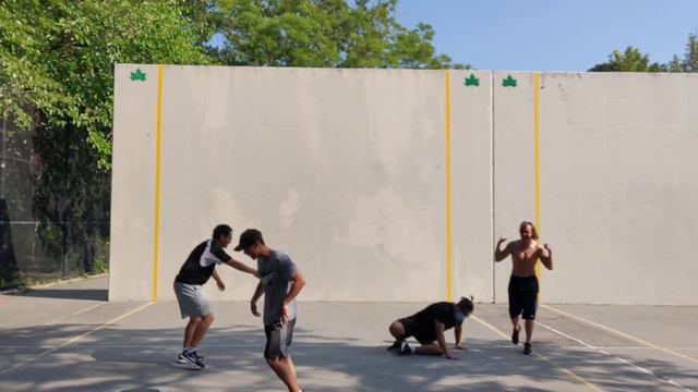 William/Jason VS Vincent/Konrad