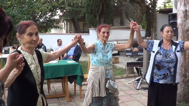 Обещано за здраве на семейството на Митко Бомбата от гр. Дългопол смотреть онлайн