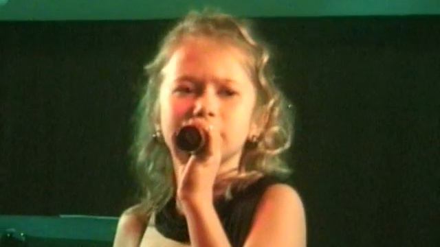 Leona Lewis - run cover by Laura Kamhuber