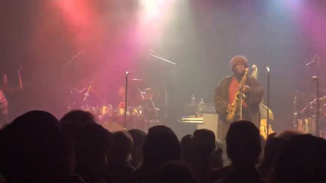 Kamasi Washington “Fists of Fury”. Live at the Royale смотреть онлайн