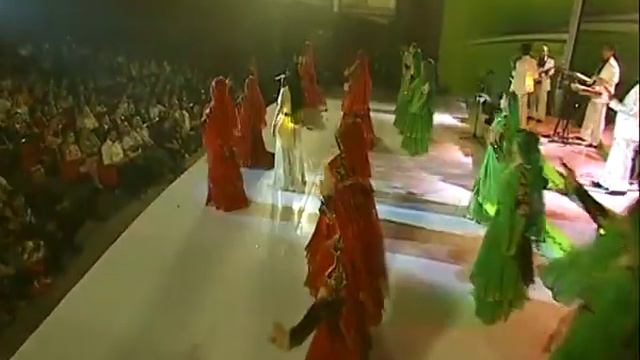 Noziya Karomatullo - Charo | Нозияи Кароматулло - Чаро смотреть онлайн