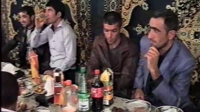 Aşıq İslam "Döymə kərəmi" (Qala toyu) смотреть онлайн