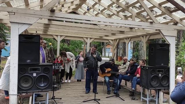 Носов Михаил - Песня о вредной еде (Т. Шаов) смотреть онлайн