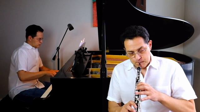 Eugene Izotov Plays Bach French Suite #5, I. Allemande смотреть онлайн