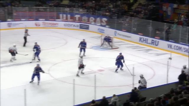 Radek Smolenak Brings 5-on-3 To Medvescak