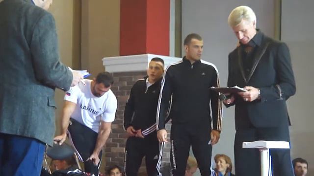 Рахим Чахкиев - Джексон Джуниор (взвешивание)