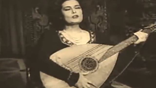 Karádi Katalin..Hamvadó Cigarettavég