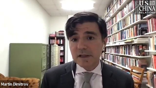 Dictatorship and Information: Authoritarian Regime Resilience in Communist Europe and China смотреть онлайн