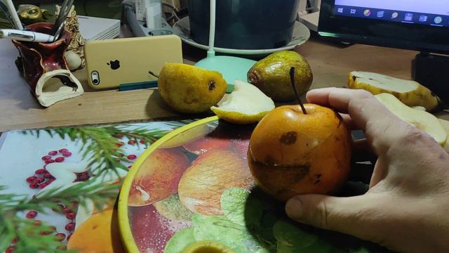 Дегустація окремих сортів груш( Аббат Феттель,Ксена,Артемівська ....) смотреть онлайн