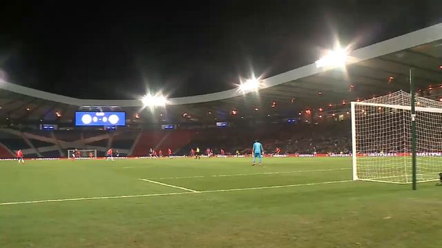 Marco Ureña superó a Ruiz y Venegas como máximo goleador en la era Óscar Ramírez смотреть онлайн