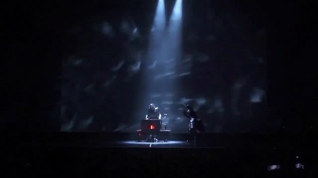 Шоу зеркальных иллюзий смотреть онлайн